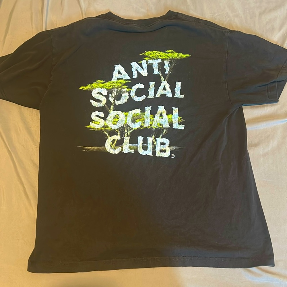 Anti social club shirt only worn once and just got a month ago.